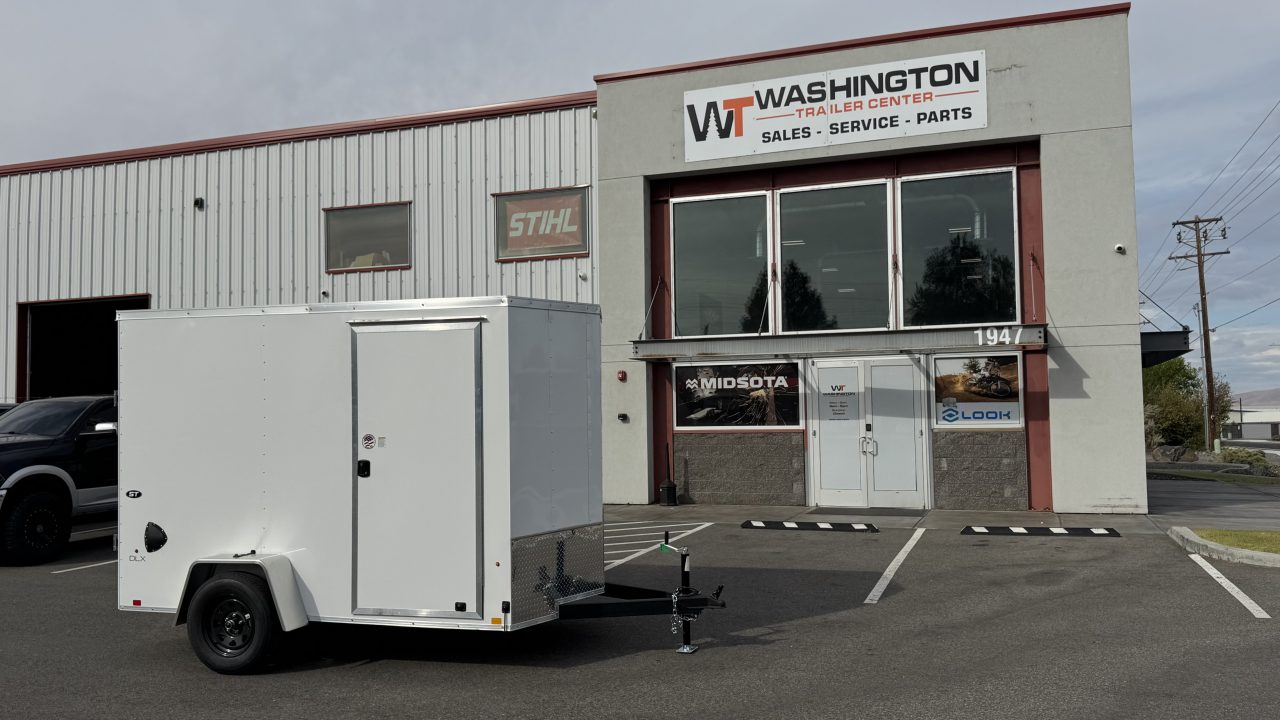 New 2027 Look Trailers 6 x 10 ST DLX Flat Top V-Nose 3K Cargo / Enclosed Trailer