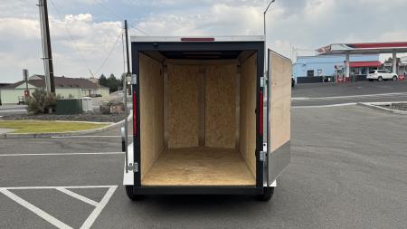 New 2027 Look Trailers 5X8 ST DLX FLAT TOP V-NOSE 3K Cargo / Enclosed Trailer