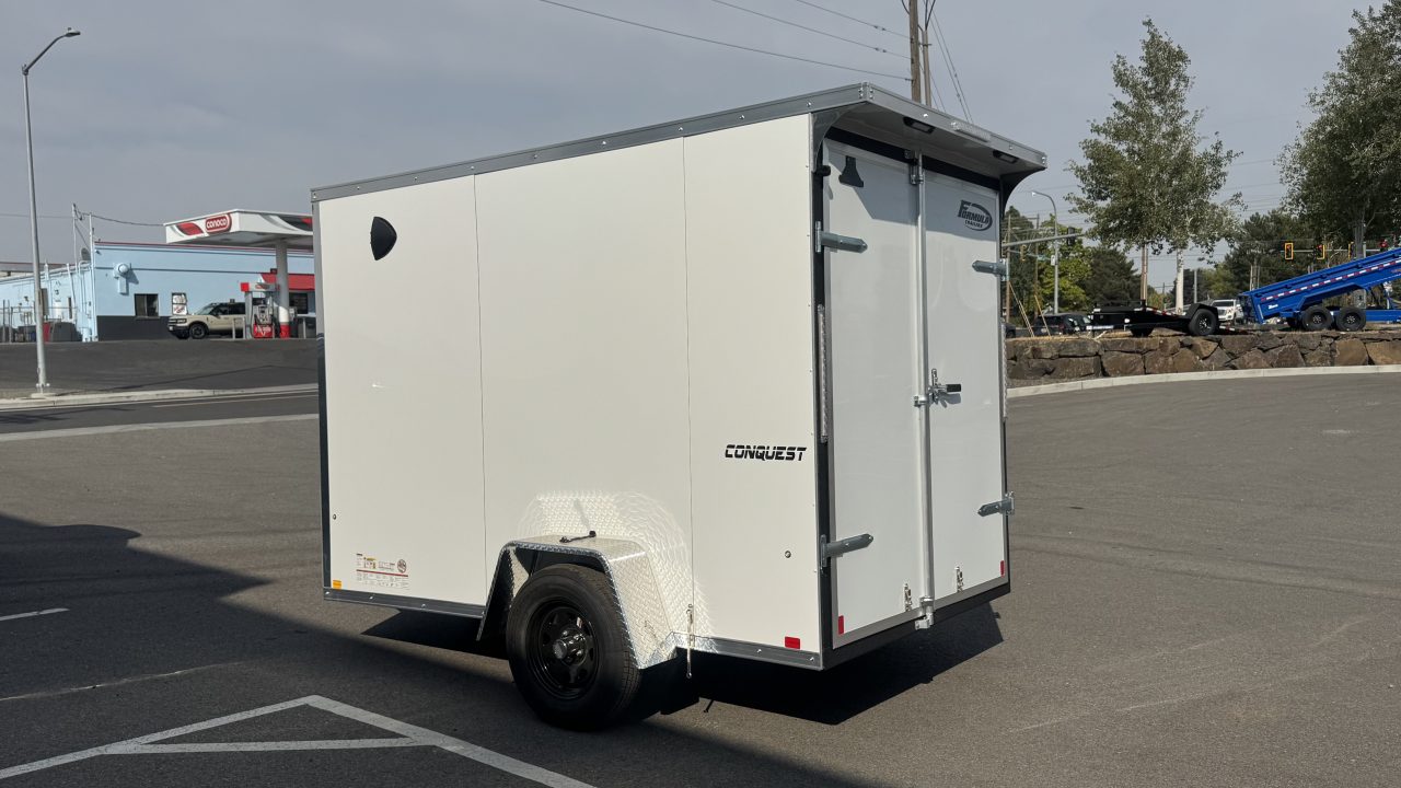 New 2027 Formula Trailers 6 x 10 Conquest SE Flat Top Sloped V-Nose 3K Cargo / Enclosed Trailer