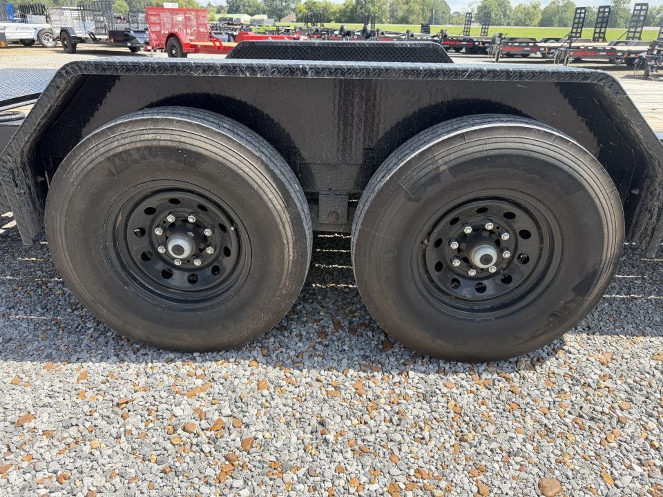 Used 2025 Load Trail Equipment Trailer | 83" x 20' 14K GVWR