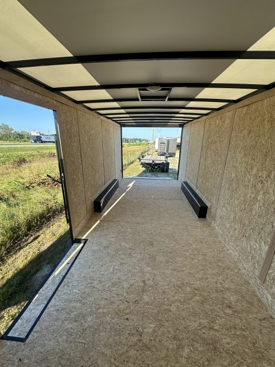 New 2027 Discovery Trailers Car Hauler ET 8.5x20 14k Enclosed Car Hauler #30927 Car / Racing Trailer