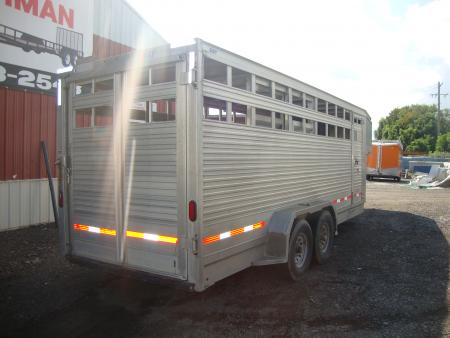 Used 2017 EBY Trailers Maverick 7x20 Gooseneck Bodies