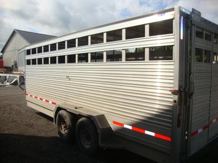 Used 2017 EBY Trailers Maverick 7x20 Gooseneck Bodies