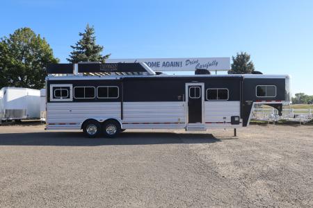 Used 2015 Logan Coach 3 Horse LQ Trailer