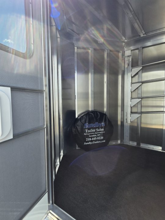 New 2026 Featherlite 9400-7248-STD 2 Horse
