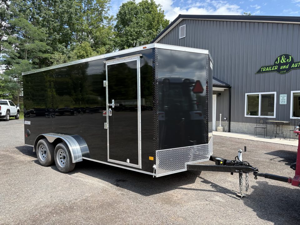 2027 Haulmark PP716T2 photo 2
