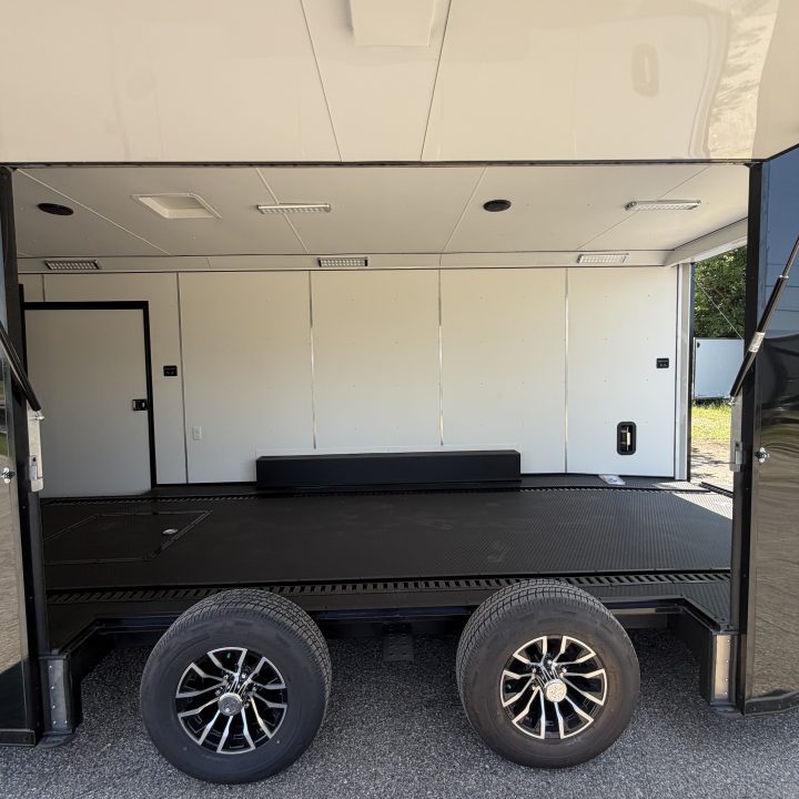 New 2026 8.5 x 24 Formula Conquest Enclosed Trailer 10k GVW 7ft interior - LOADED BLACK OUT !!!!!