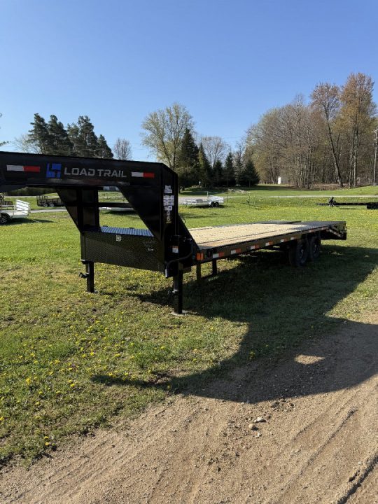 New 2027 Load Trail 102X25 14K GOOSENECK W/MAX RAMPS Deckover Trailer