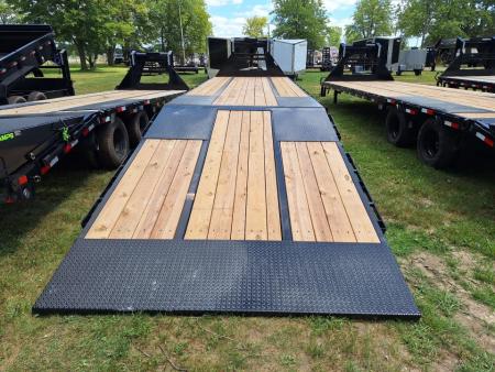 New 2027 Load Trail 102x34' Gooseneck Trailer W/ Hyd Dove Tail