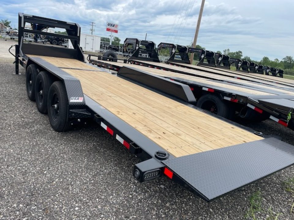 New 2026 Load Trail 83x24 Gravity Tilt 21k Gooseneck Bodies