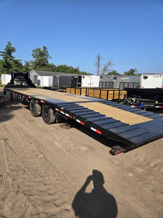 New 2027 Load Trail 102x34 gooseneck dove 26k black Gooseneck Bodies