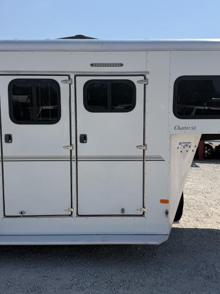 Used 2014 Sundowner 2 Horse Gooseneck Horse Trailer