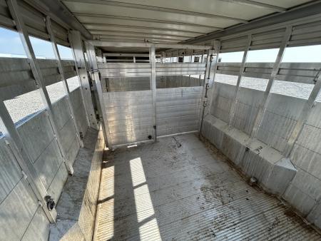 Used 2022 Titan Gooseneck 220
