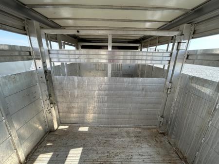Used 2022 Titan Gooseneck 220