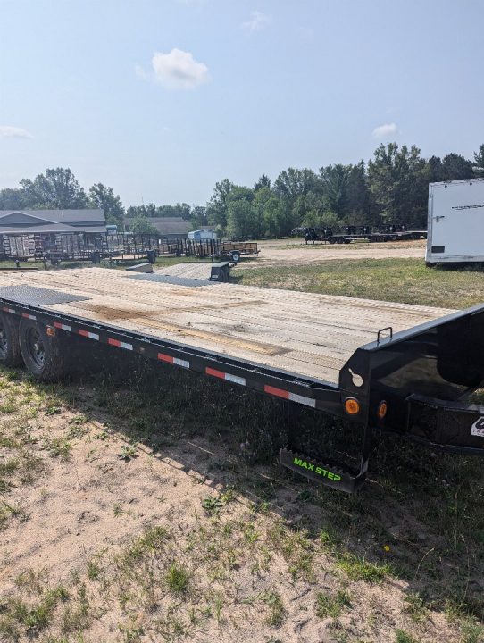 New 2024 Load Trail 22'x102" Equipment Deckover Trailer