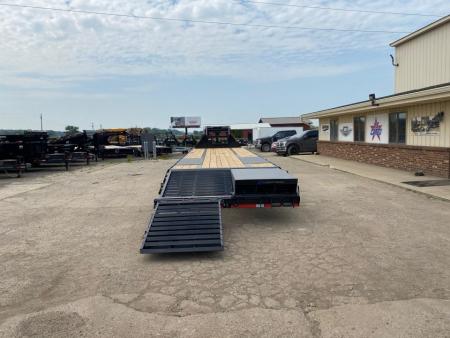 New 2026 Load Trail 102x36 Low-Pro 24k w/Max Ramps Gooseneck Bodies