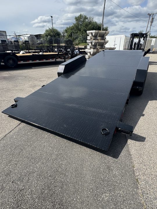 2027 Load Trail TM8320 photo 7