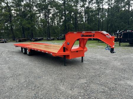 New 2027 Diamond C FMAX210 -32ft ( 20ft Deck + 12ft Dovetail ) #17190 Payload
