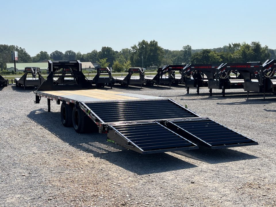 New 2027 Load Trail 102"x25' 24k Gooseneck Flatbed Trailer