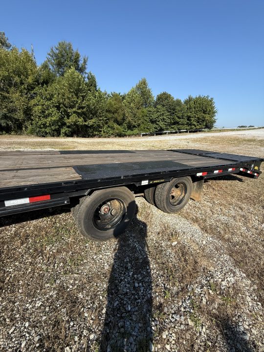 Used 2026 Big Tex 22GN-40 Flatbed Trailer, 35+5, MEGA RAMPS, 2 SPD JACKS, SPARE TIRE