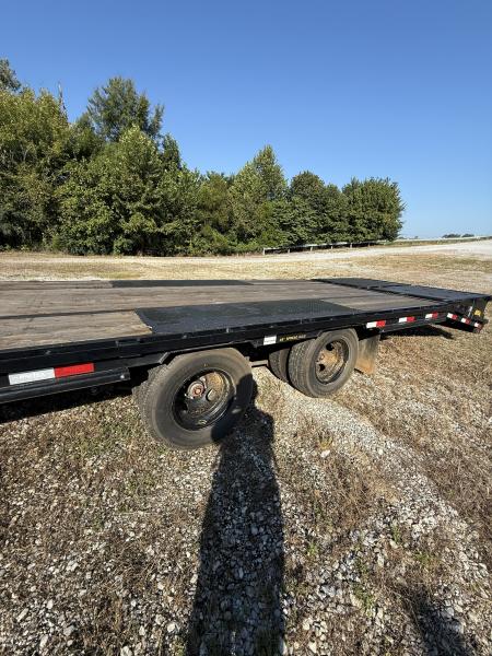 Used 2026 Big Tex 22GN-40 Flatbed Trailer, 35+5, MEGA RAMPS, 2 SPD JACKS, SPARE TIRE