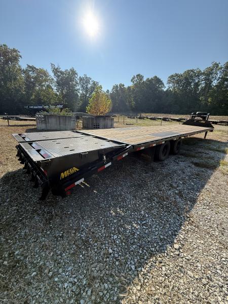 Used 2026 Big Tex 22GN-40 Flatbed Trailer, 35+5, MEGA RAMPS, 2 SPD JACKS, SPARE TIRE