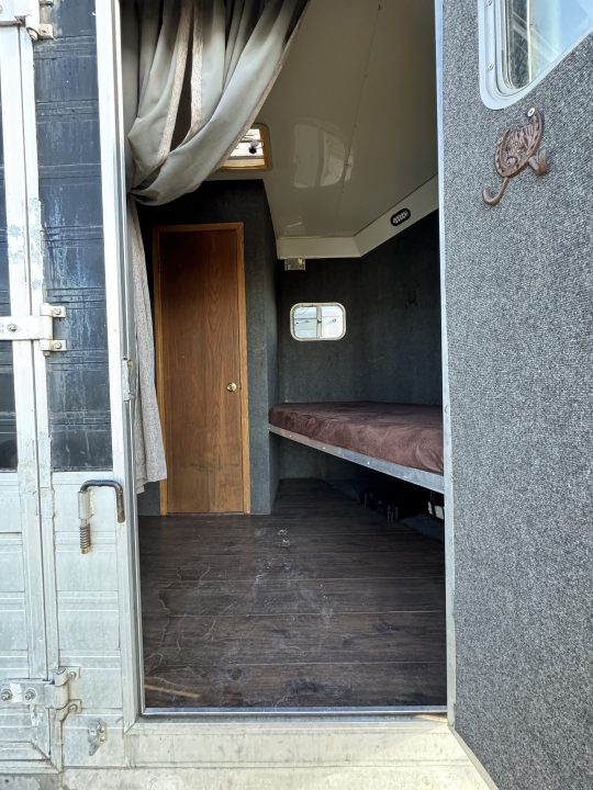 2008 Sprinter photo 6