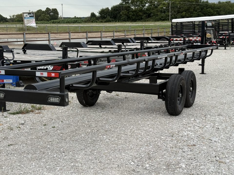 New 2026 T&B Welding & Trailers 32' IN LINE Hay Trailer