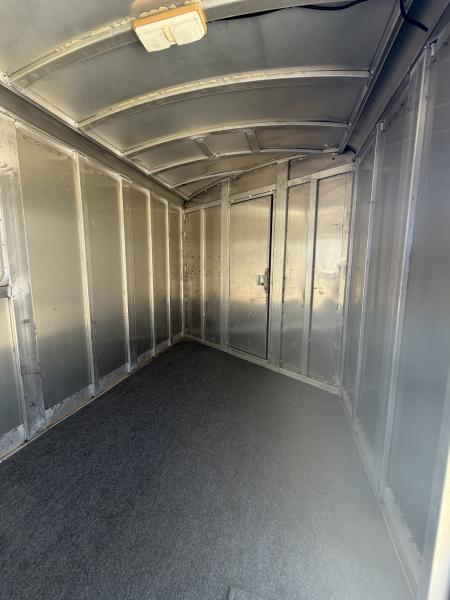 Used 2015 Platinum 4 Horse Gooseneck Horse Trailer