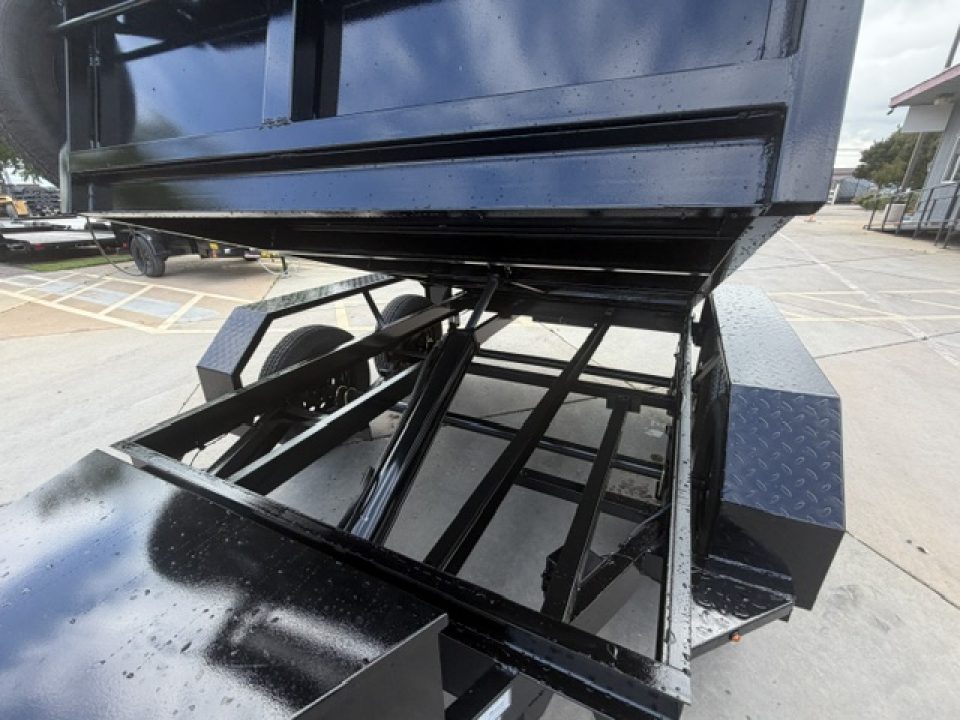 New 2027 Five Star Trailers DT58064 D7 5FT X 8FT 7K GVW Dump Trailer