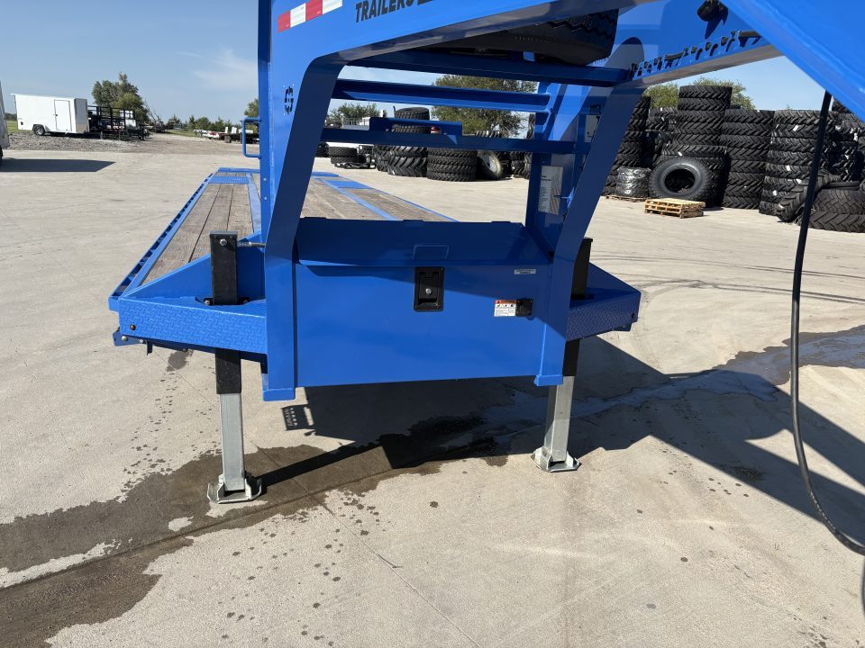 New 2026 Buckshot MFG Bolt 40R Deckover Trailer
