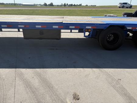 New 2026 Buckshot MFG Bolt 40R Deckover Trailer