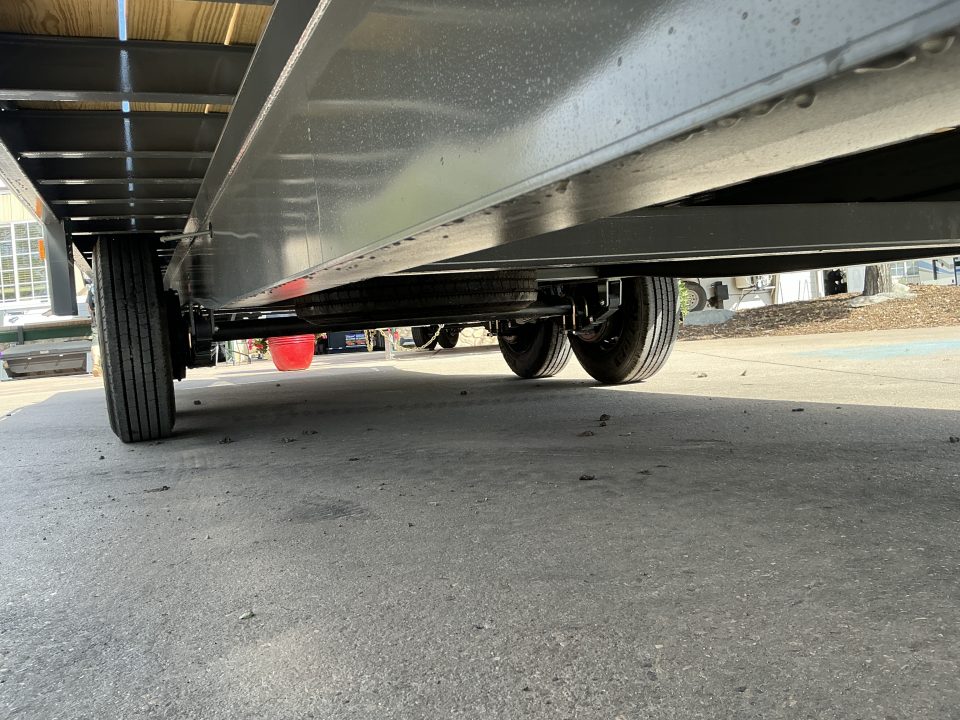 New 2027 DCRC DEC208 24X102 Flatbed Trailer