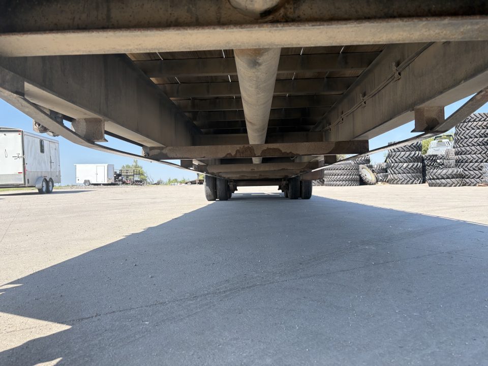Used 2024 East Texas Trailers 40 ft Deckover Trailer