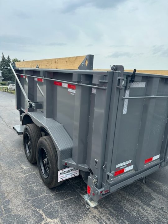New 2027 Diamond C Trailers LPT207