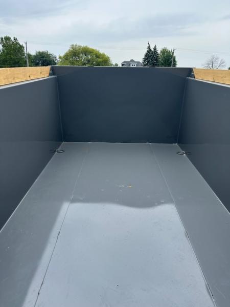 New 2027 Diamond C Trailers LPT207