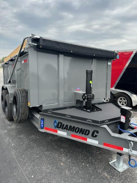 New 2027 Diamond C Trailers LPT207