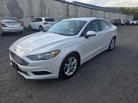 Used 2018 Ford FUSION SE Car