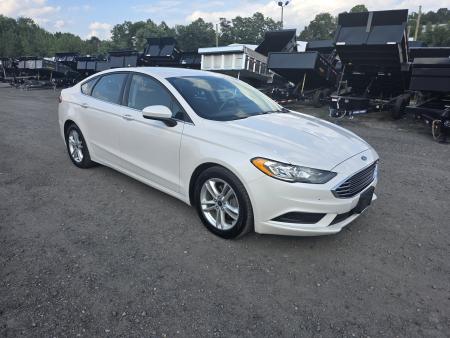 Used 2018 Ford FUSION SE Car