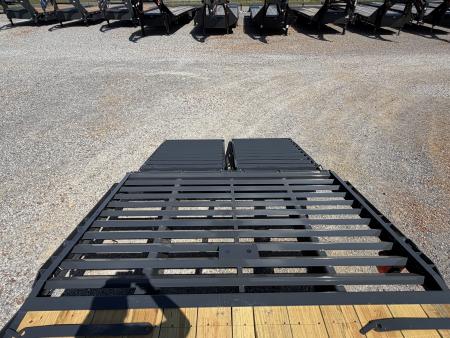 New 2027 Lamar Gooseneck Trailer | 102" x 36' | 20K GVWR