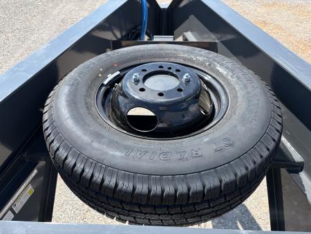 New 2027 Lamar Gooseneck Trailer | 102" x 36' | 20K GVWR