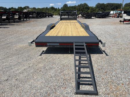 New 2027 Lamar 102" x 32' 14K GVWR Gooseneck Trailer