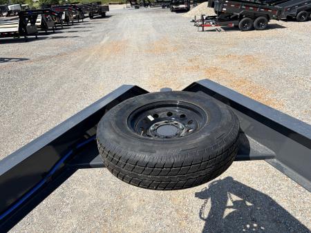 New 2027 Lamar 102" x 32' 14K GVWR Gooseneck Trailer