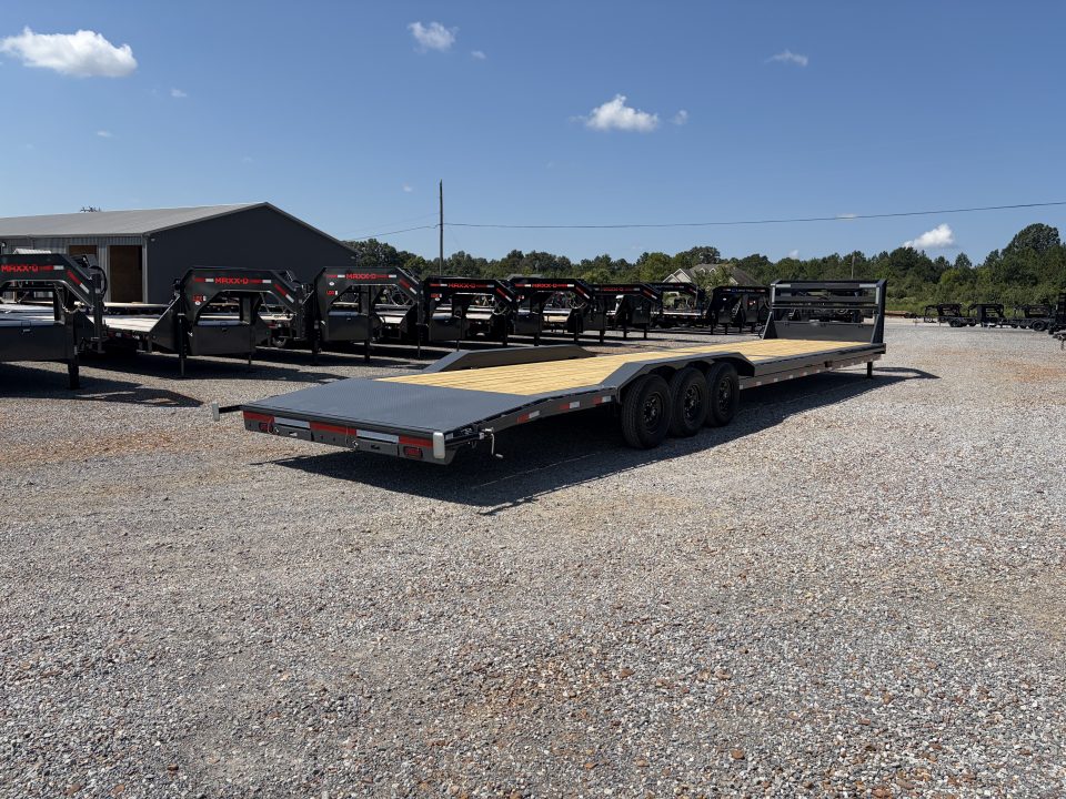 New 2027 Lamar 102" x 40' 21K GVWR Gooseneck Trailer