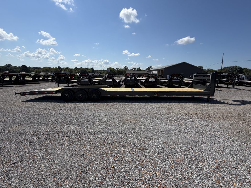New 2027 Lamar 102" x 40' 21K GVWR Gooseneck Trailer