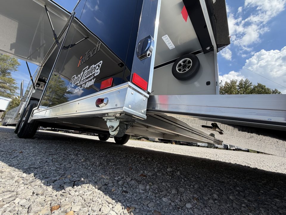 New 2027 8.5X28 inTech RACE TRAILER