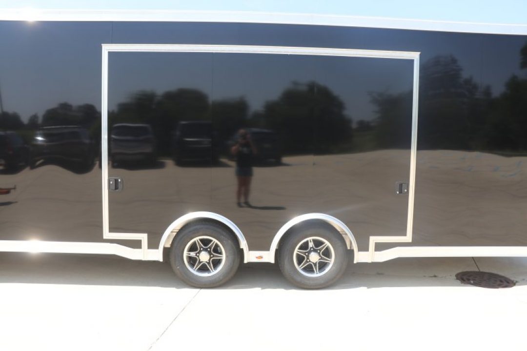 New 2027 8.5X28 inTech RACE TRAILER