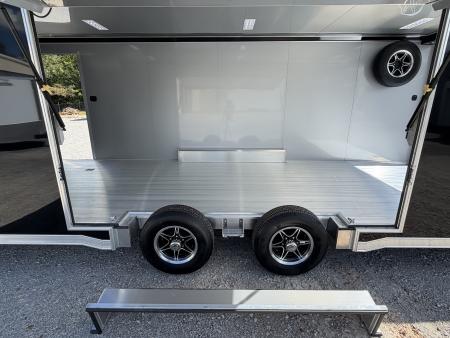 New 2027 8.5X28 inTech RACE TRAILER