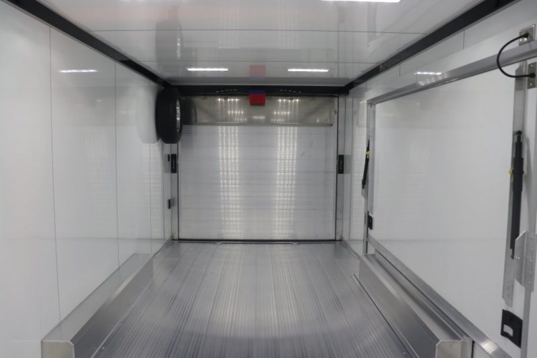 New 2027 8.5X24 iNTECH Racing Trailer
