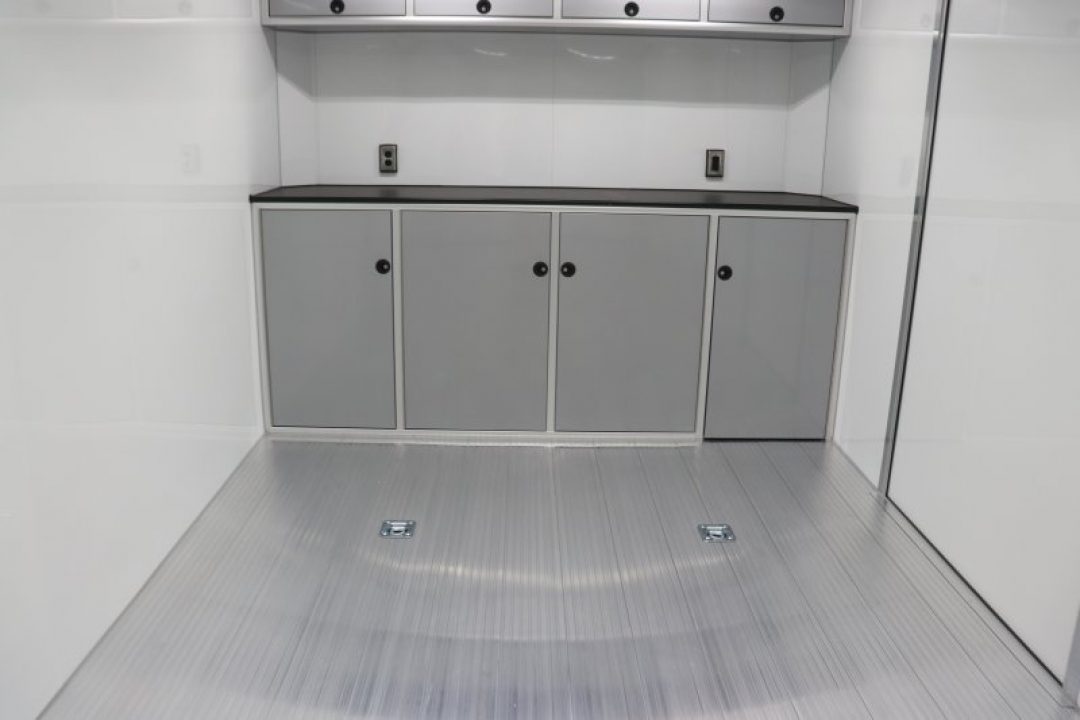 New 2027 8.5X24 iNTECH Racing Trailer